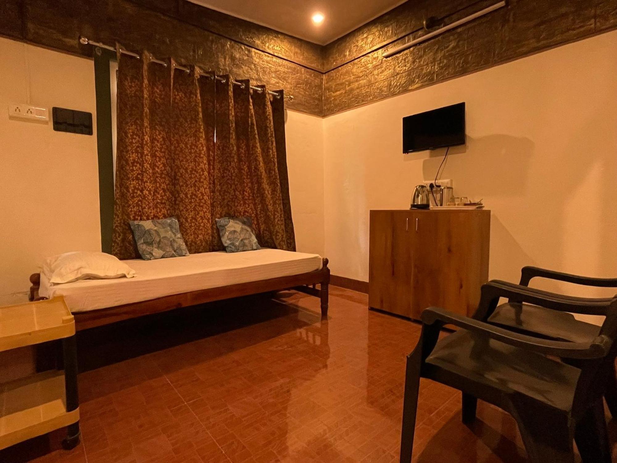 Greenwoods Nature Camp 穆杜马莱 外观 照片